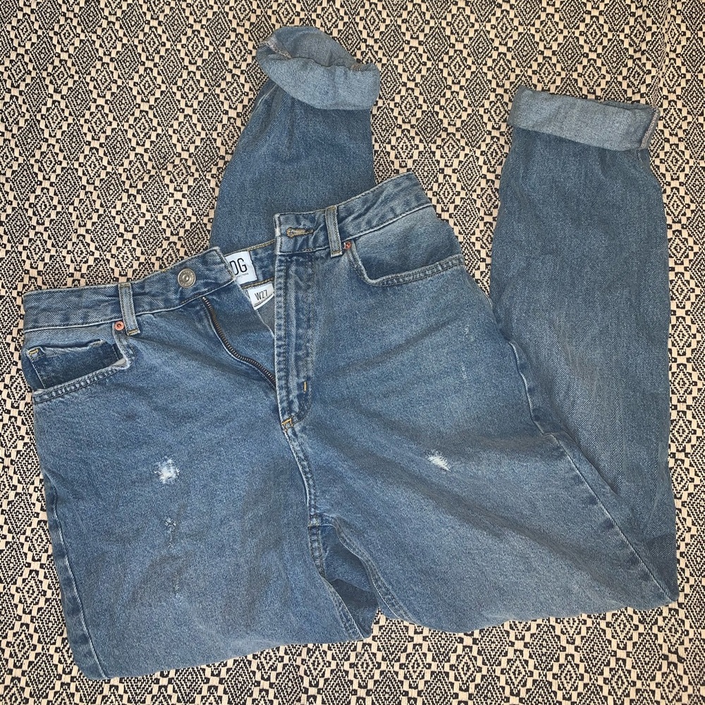 BDG MOM JEANS
